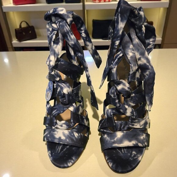NIB Gianni Bini Abrianna Denim Blue MLT Stiletto Heels | Size 7 - Picture 1 of 9
